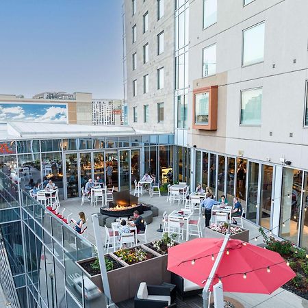 The Art Hotel Denver, Curio Collection By Hilton Exterior photo